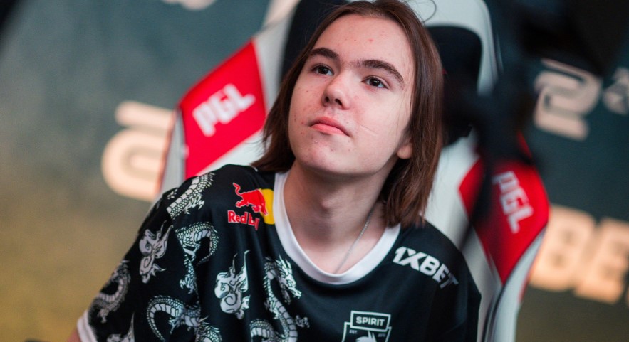 韩媒：T1和Doran签约2年（有选项的1+1）；Zeus有望加入HLE